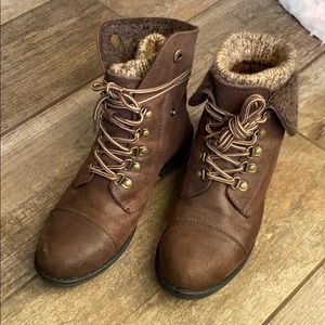 Duena Boots Cliff by White Mountain